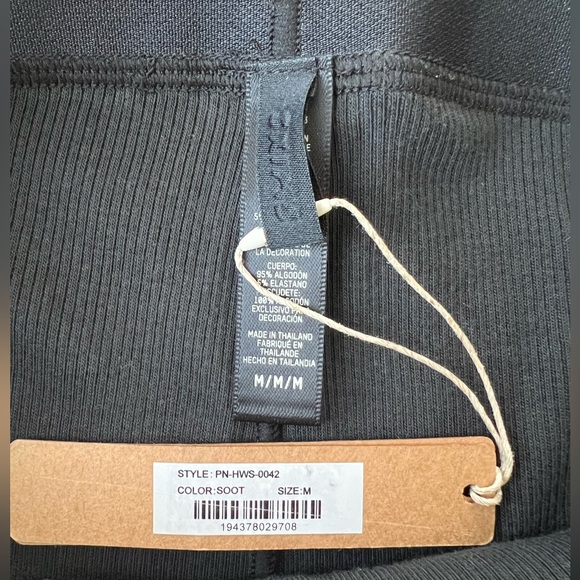 Skims - Cotton Rib Boxer - Black - Picture 4 of 6